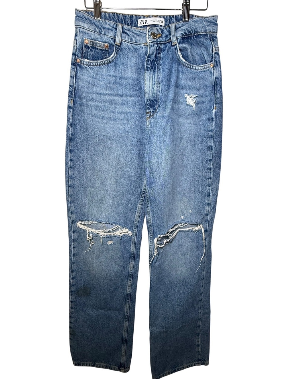 Zara Women’s Distressed Blue Denim Jeans